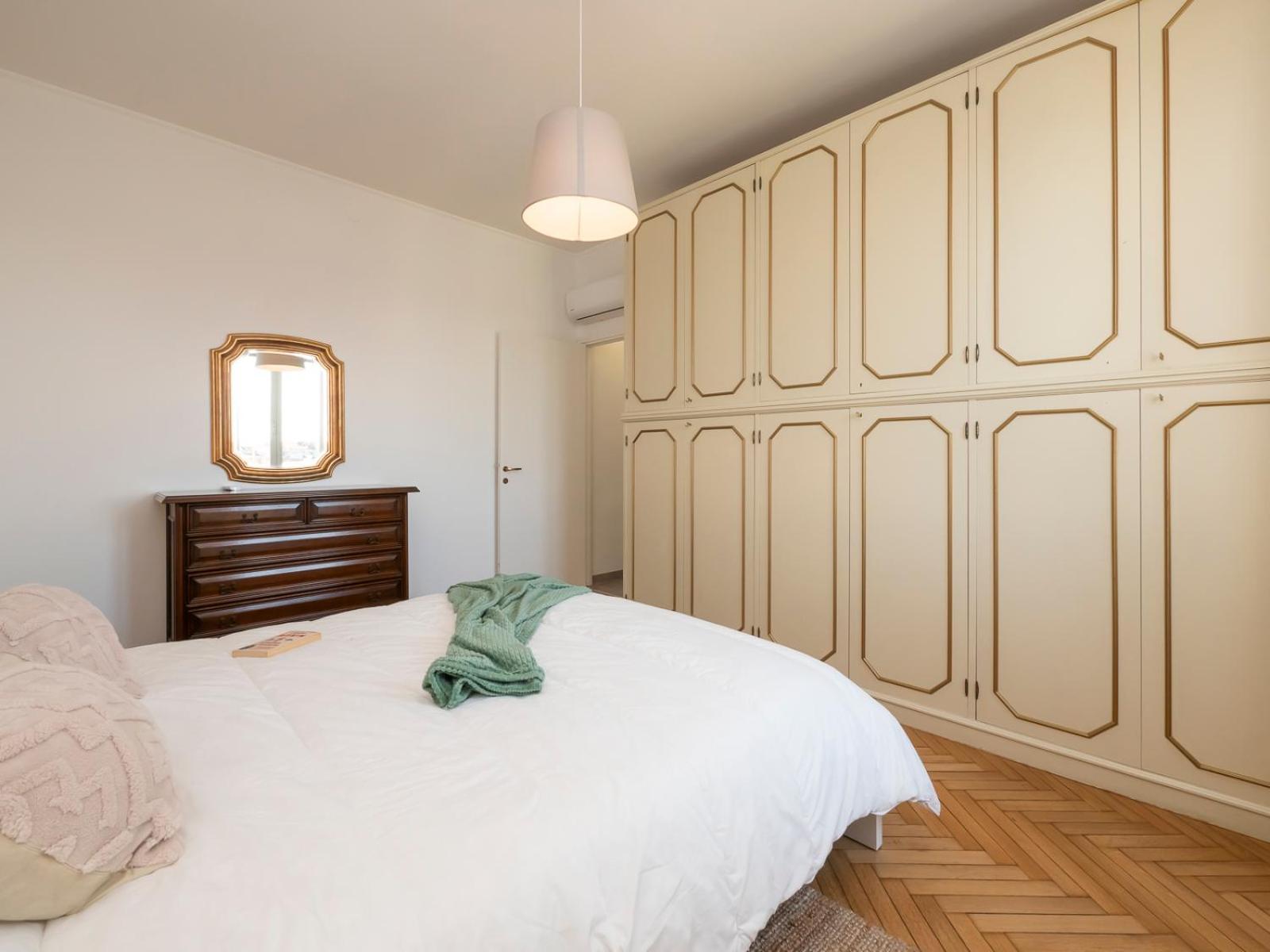Xenia Apartments - Newly Renovated Apartment 米兰 外观 照片